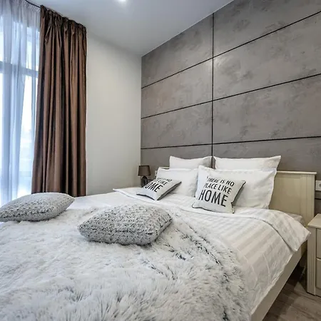Arcadia Sky возле моря Apartment *
